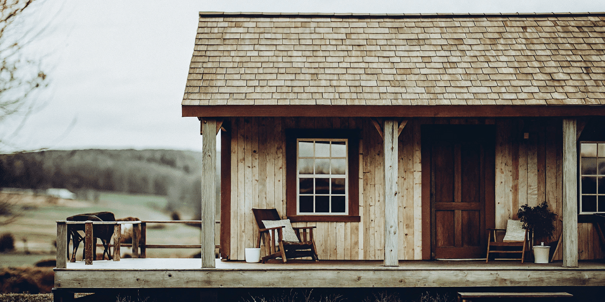 Crafting Your Dream Amish Tiny House: Affordable & Sustainable Living