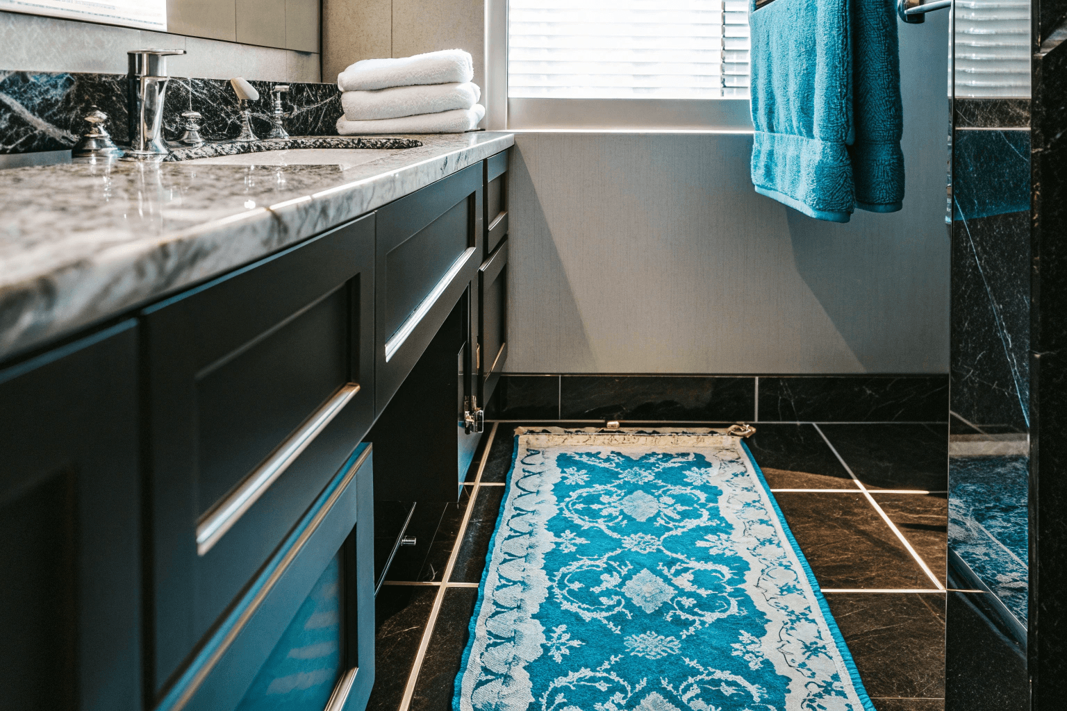 10 Stunning Luxurious Laundry Rooms to Elevate Your Home Design