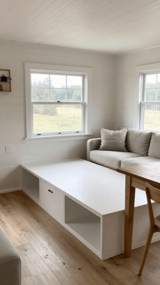 2bce44300636e1560c3974896c93ecd03d48b997a9aa66459dfc37c5aa41ffe0 Modern Amish Minimalist Studio